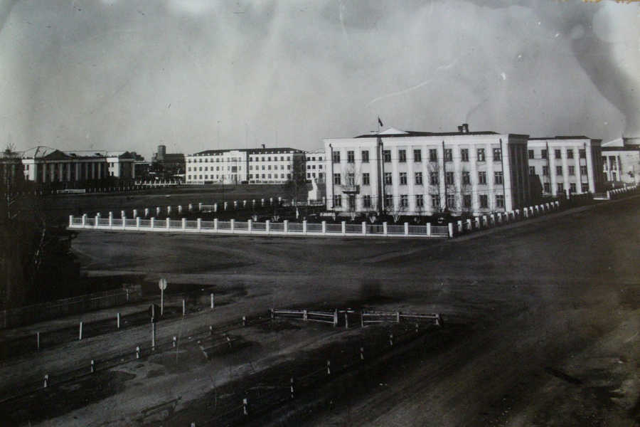 Первомайская площадь, конец 40-х