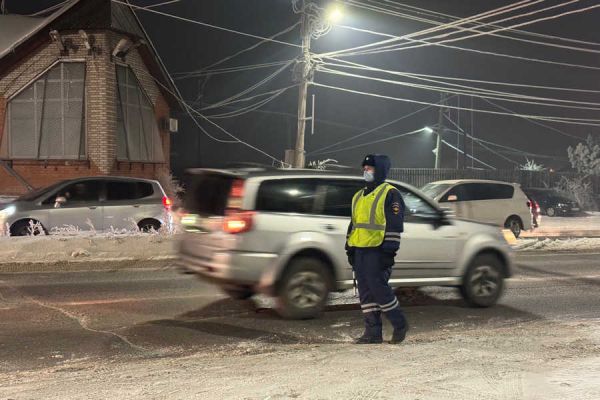 В Хакасии за неделю до Нового года устраивают облаву на водителей подшофе