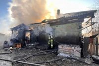 В Абакане загорелась квартира из-за сварочных работ в подвале