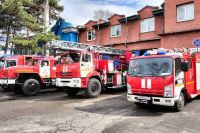 Глава Хакасии поздравил огнеборцев с 375-летием Пожарной охраны России