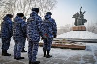 Военнослужащие Росгвардии по Хакасии почтили память освободителей Ленинграда