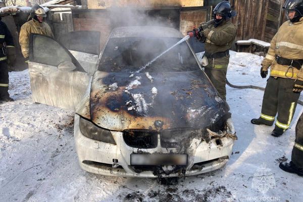 За морозные дни в Хакасии сгорели уже пять автомобилей