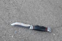 Студент из Тывы вонзил нож в случайного знакомого из Хакасии