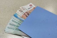 Курьер принес на дом старушке из Хакасии поддельные документы банка