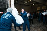 Двадцать тонн гуманитарной помощи отправили жители Хакасии на Донбасс