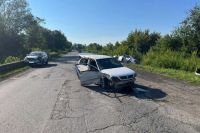 Три человека пострадали в ДТП на дамбе в столице Хакасии
