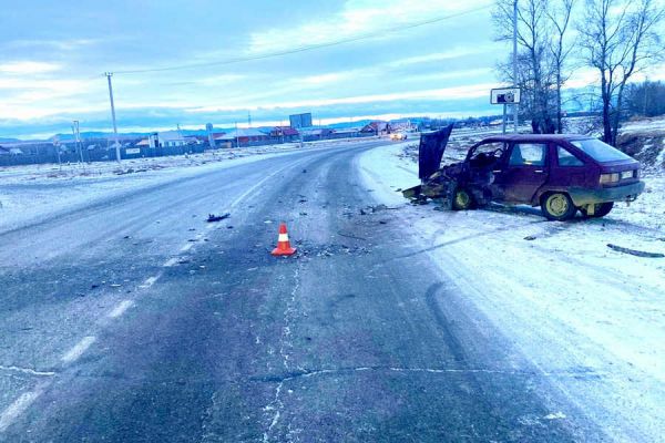 В Хакасии разыскивают водителя, который скрылся с места ДТП
