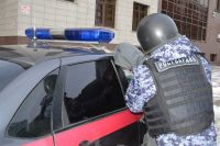 На охраняемом объекте в Саяногорске задержали двоих