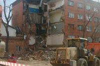 Властям Черногорска предложено срочно решить вопрос со сносом обвалившейся пятиэтажки