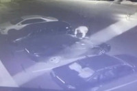 Все забыл: житель Хакасии после ссоры с девушкой разбил два авто. Видео