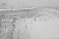 Снегом заваливает Красноярский край и Хакасию
