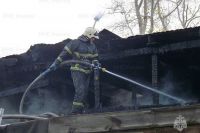 Автомобиль, трансформатор и деревянные постройки горели в Хакасии на выходных