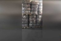 10 тонн нелегального пива прятали на складе в Хакасии