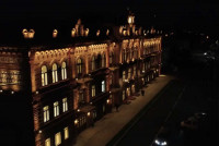 Зрелище впечатляет: ночной «Сибирский Зимний дворец» показал министр культуры
