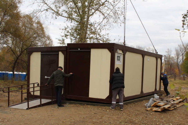 Элитный туалет устанавливают в самом большом парке столицы Хакасии