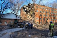 Днем 14 марта около 16 часов в Черногорске обрушилась стена общежития по адресу Дзержинского 12Б