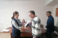 Жилищные сертификаты выехавшим с Севера вручили в Хакасии