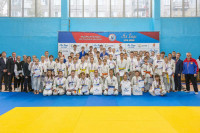 Девять золотых медалей завоевали спортсмены из Хакасии на чемпионате по дзюдо