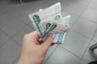 Учительница из Хакасии &quot;повелась&quot; на халявный доход и даже получила деньги от мошенников