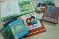 В школы Хакасии поступит шорская литература