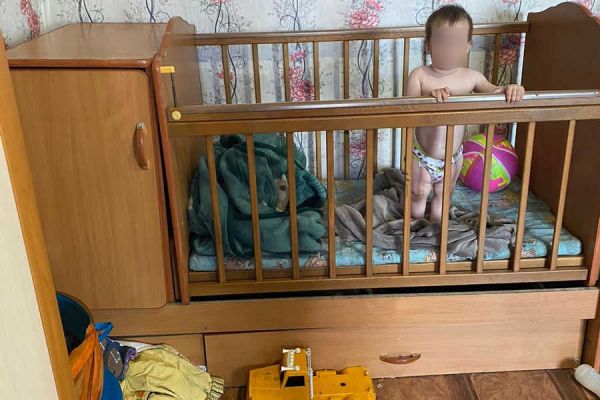 МВД показало, в какой антисанитарии жила семья с 3 детьми из Хакасии. Фото