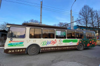 Необычный троллейбус ездит по столице Хакасии