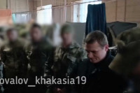 Глава Хакасии встретился в Луганске с бойцами из республики. Видео